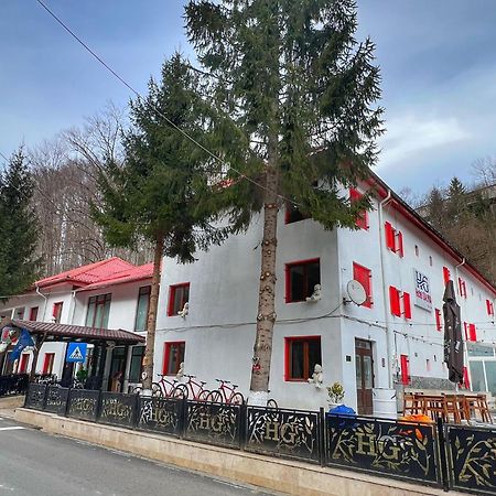 Hotel Gâlma Moroeni Extérieur photo