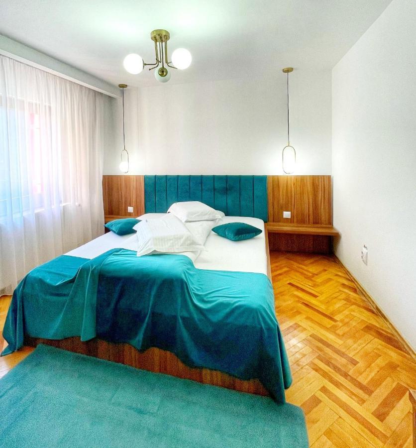 Hotel Gâlma Moroeni Extérieur photo