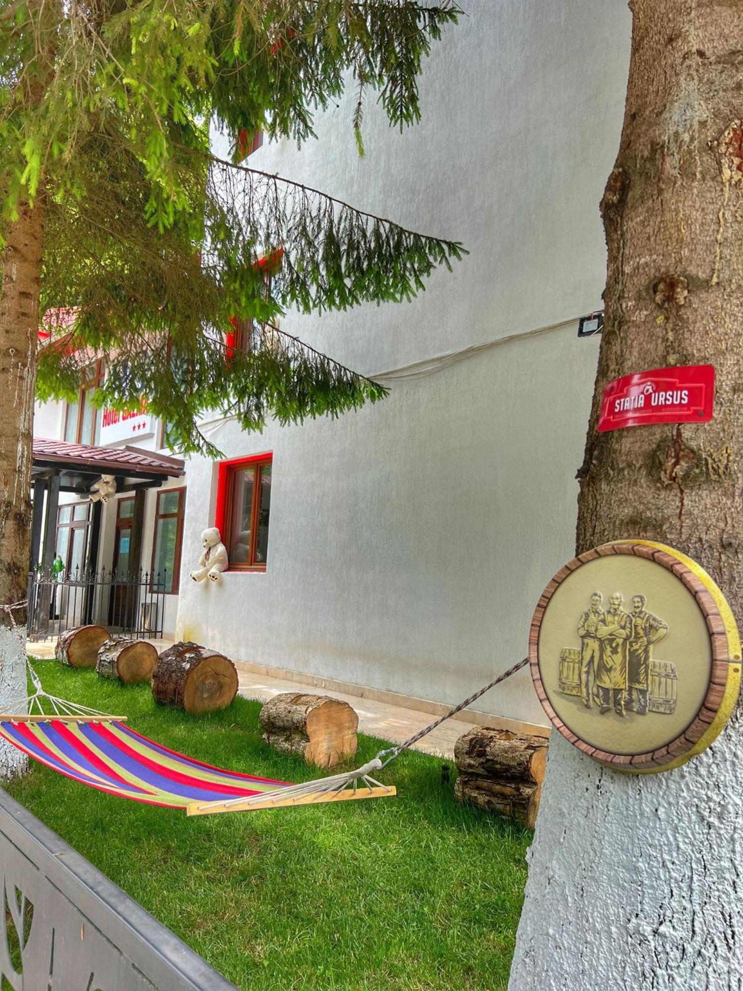 Hotel Gâlma Moroeni Extérieur photo